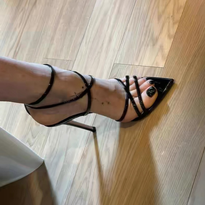 Damessandalen met puntige neus - Ankle Strap Attachment recensie en prijs